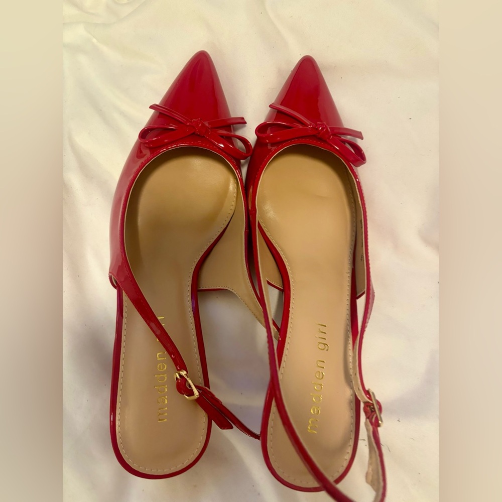 NWT Madden Girl Vogue Slingback Heels